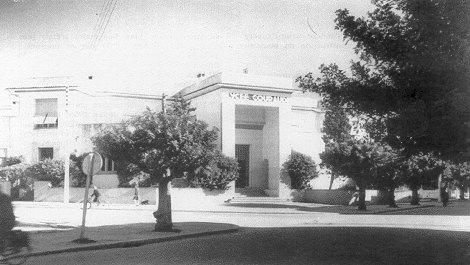 lycee1.jpg (36725 octets)
